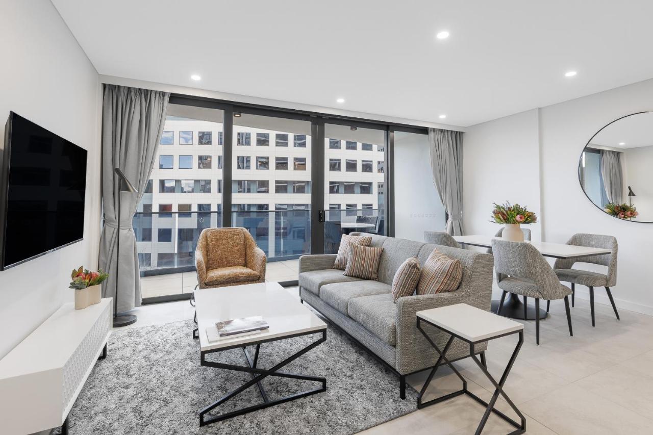 Meriton Suites Canberra Luaran gambar