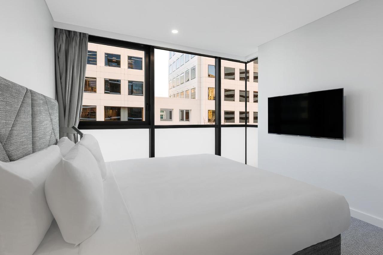 Meriton Suites Canberra Luaran gambar