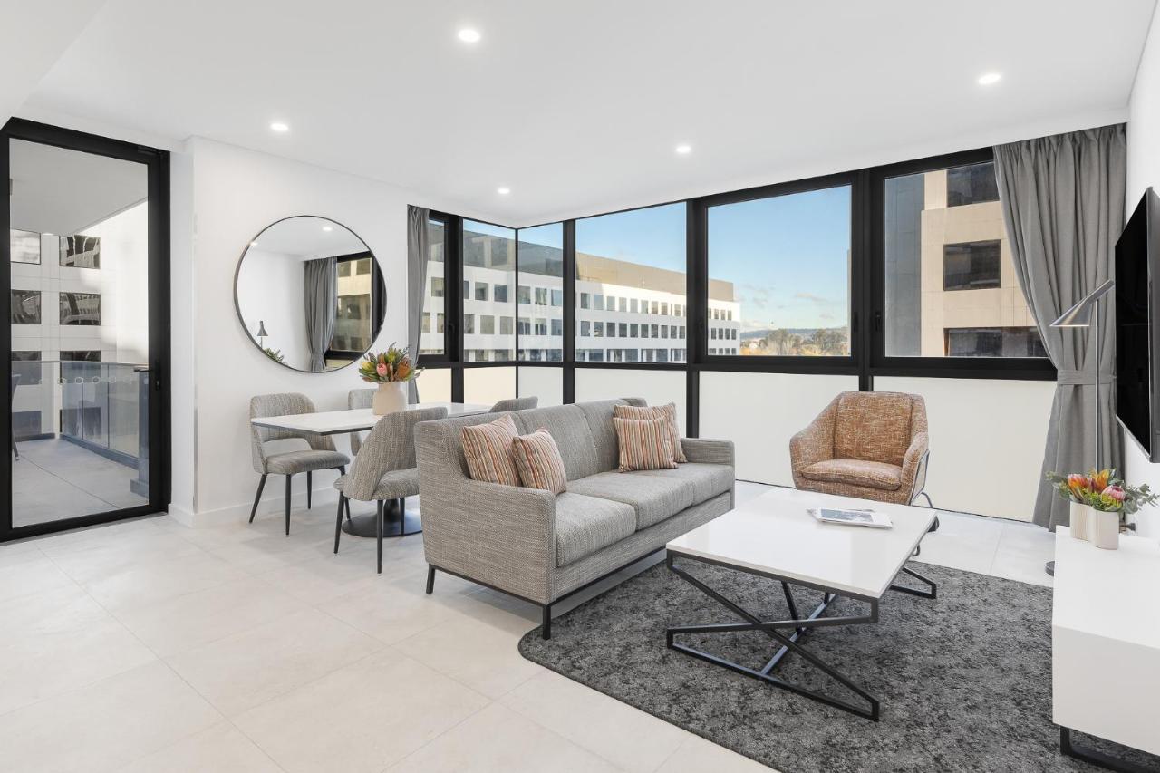 Meriton Suites Canberra Luaran gambar