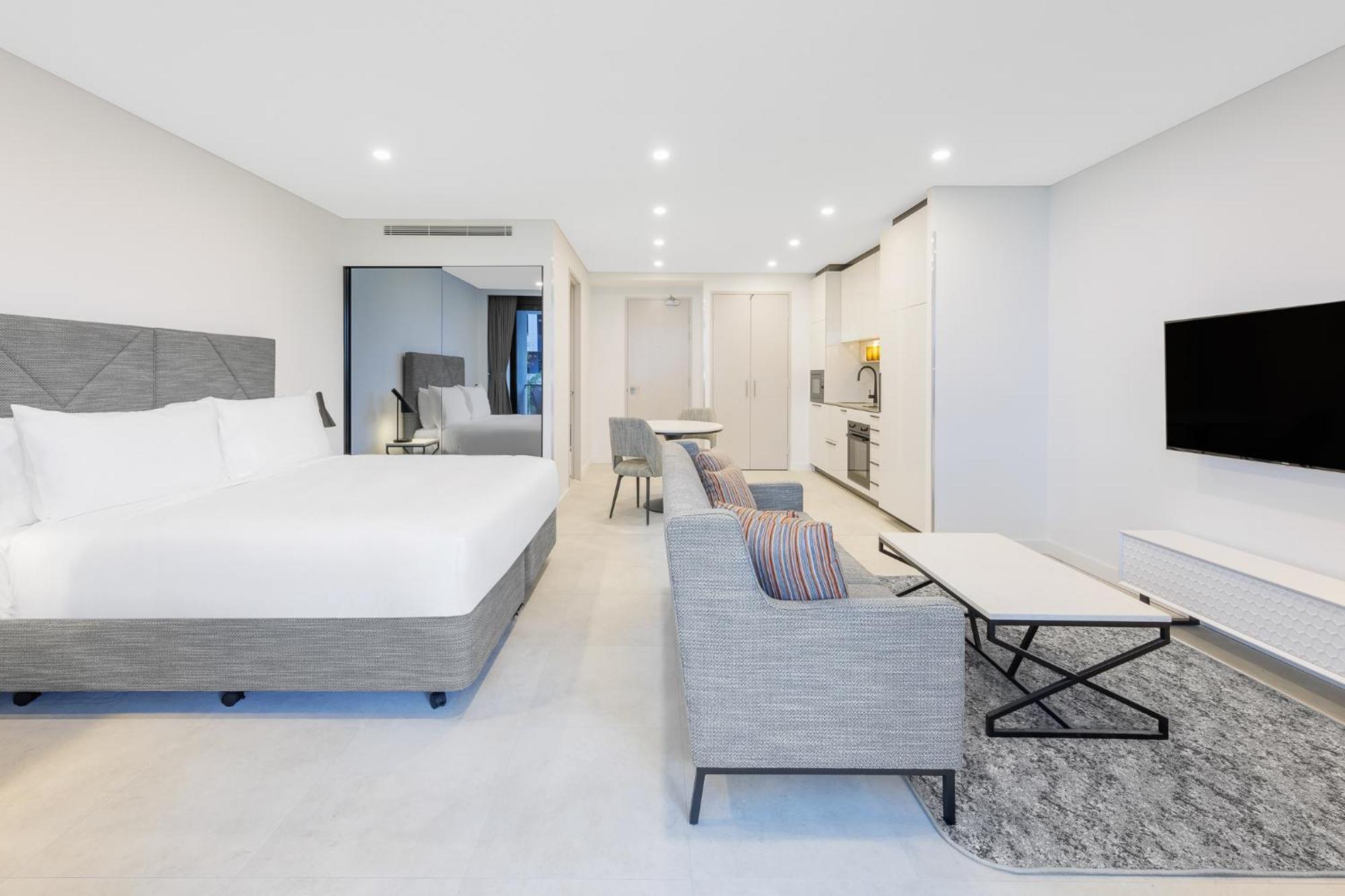 Meriton Suites Canberra Luaran gambar